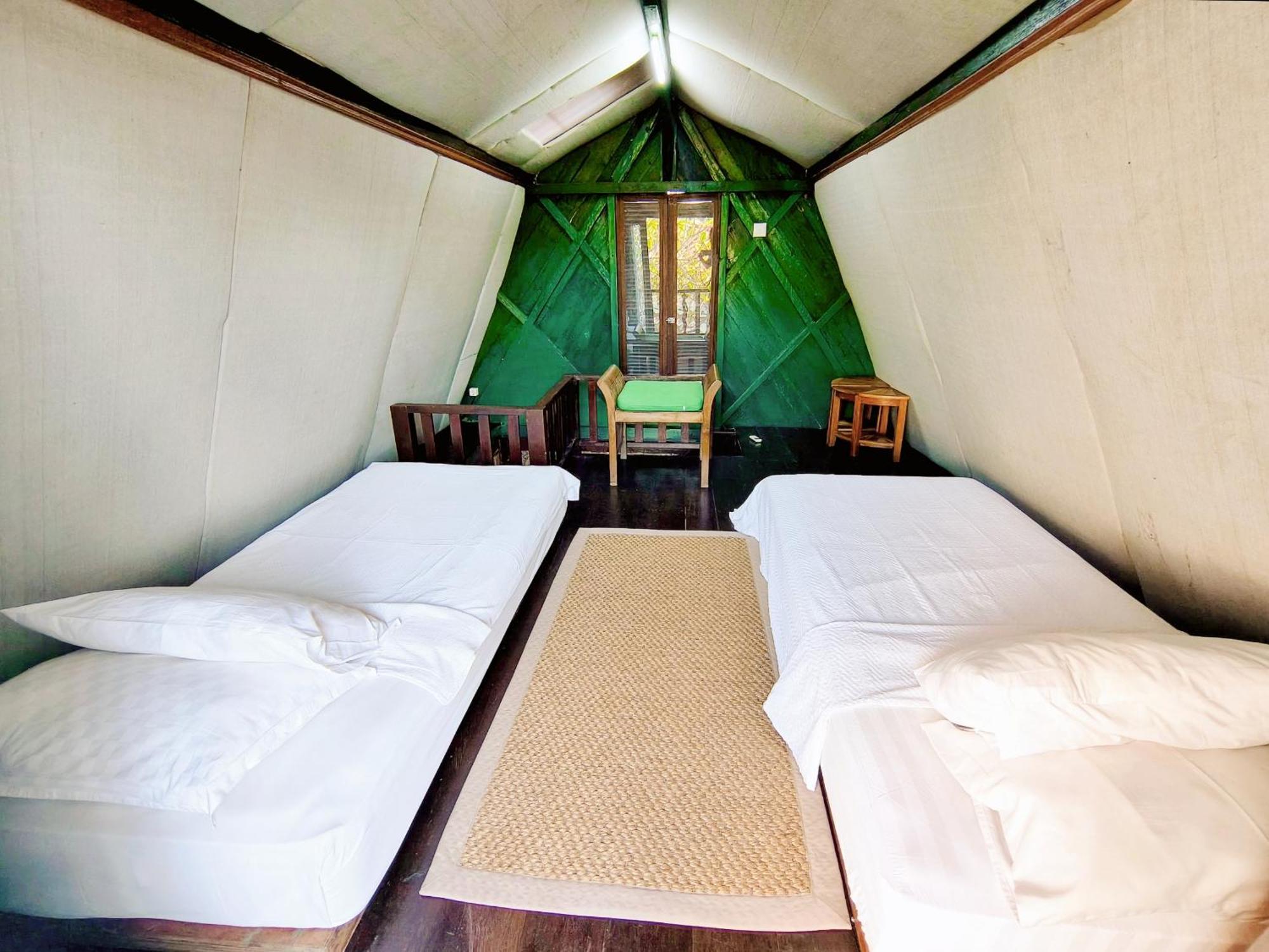 Panda Lumbung Bed & Breakfast ซานูร์ ภายนอก รูปภาพ