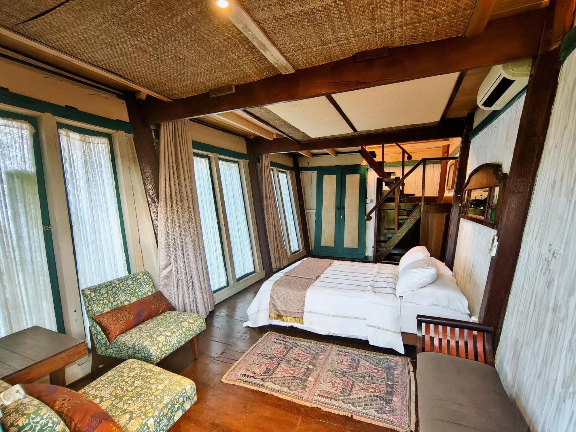 Panda Lumbung Bed & Breakfast ซานูร์ ภายนอก รูปภาพ