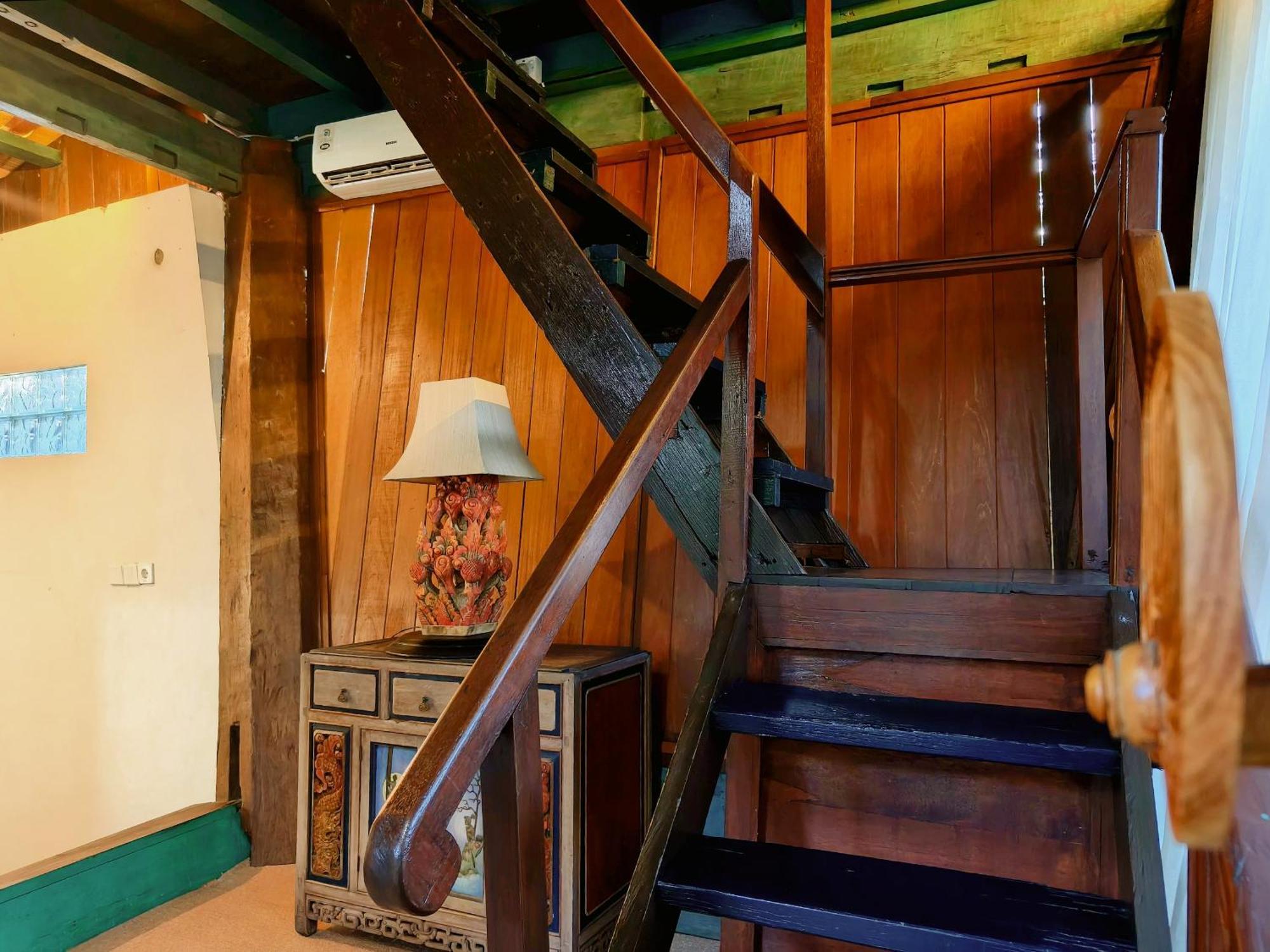 Panda Lumbung Bed & Breakfast ซานูร์ ภายนอก รูปภาพ