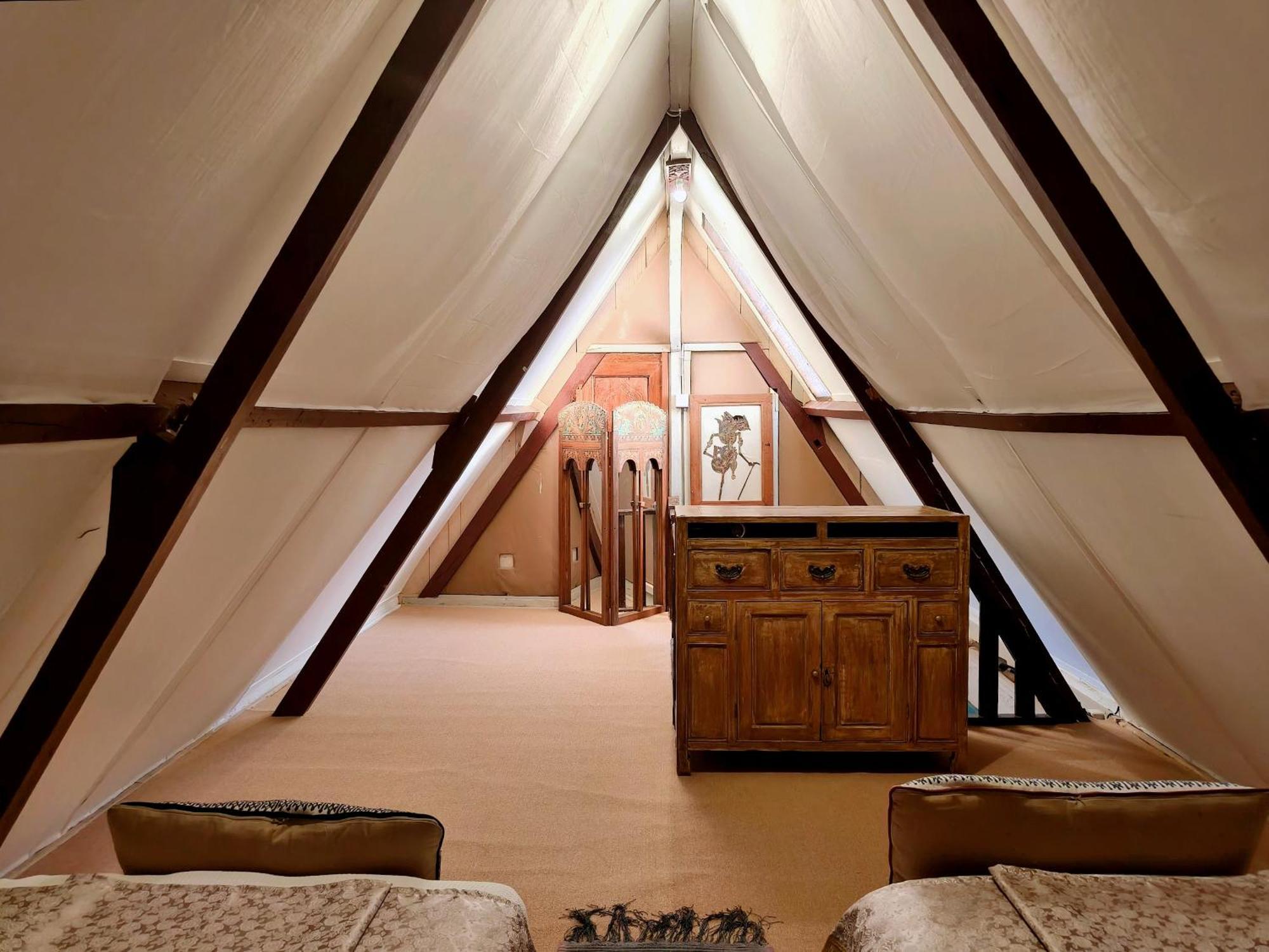 Panda Lumbung Bed & Breakfast ซานูร์ ภายนอก รูปภาพ